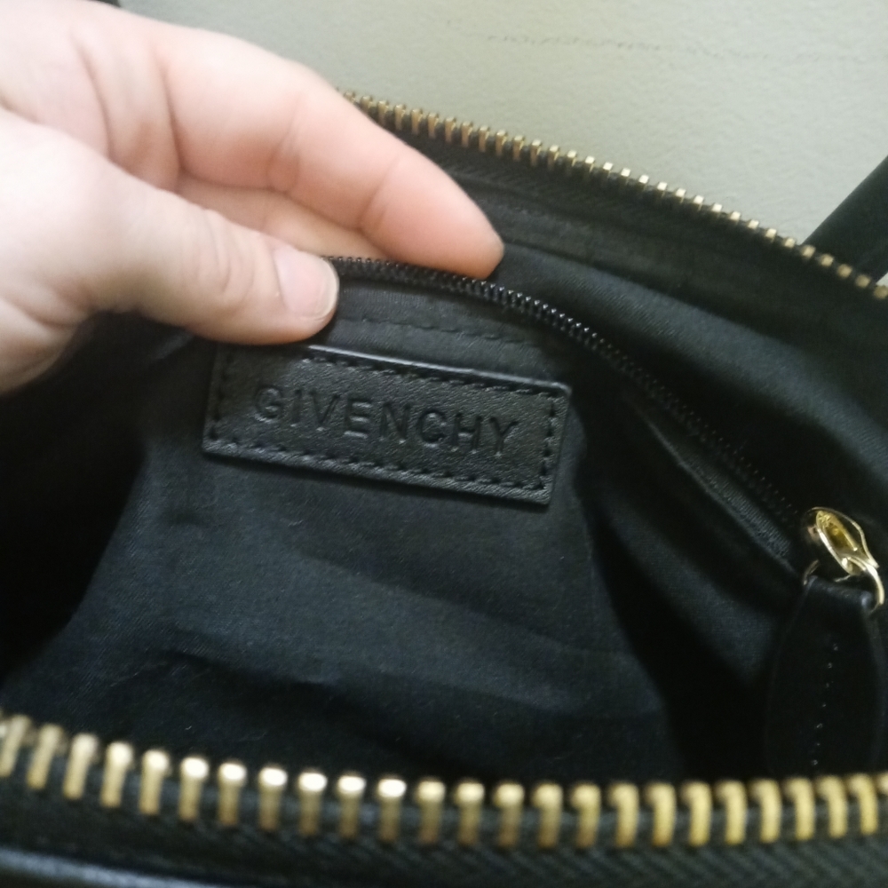 Handbag - Picture 5 of 6